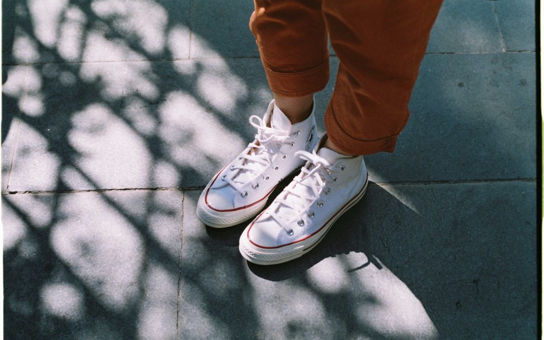 closeup of walking shoes chuck taylor